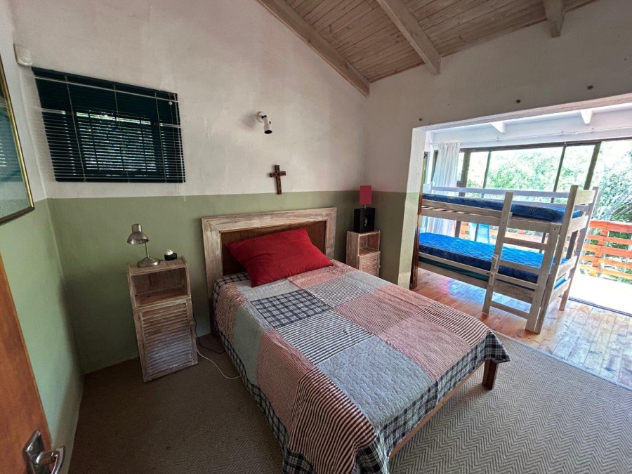 4 Bedroom Property for Sale in Noorsekloof Eastern Cape